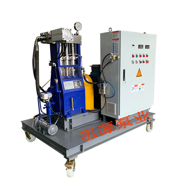 電機(jī)驅(qū)動(dòng)超高壓清洗機(jī)